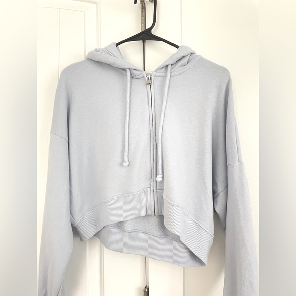 Hollister Tops - Blue Cropped Hollister Zip Up Hoodie